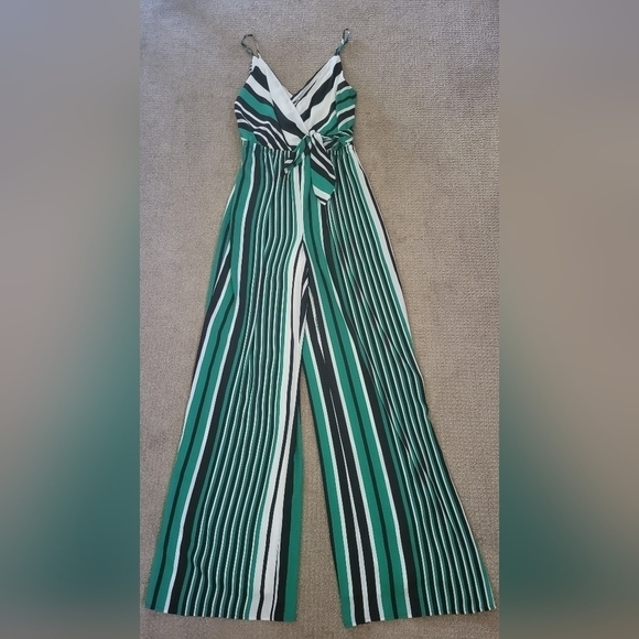 Express Sleeveless V Neck Multi Color Vertical Stripe Bow Tie Boho Jumpsuit - Picture 6 of 11